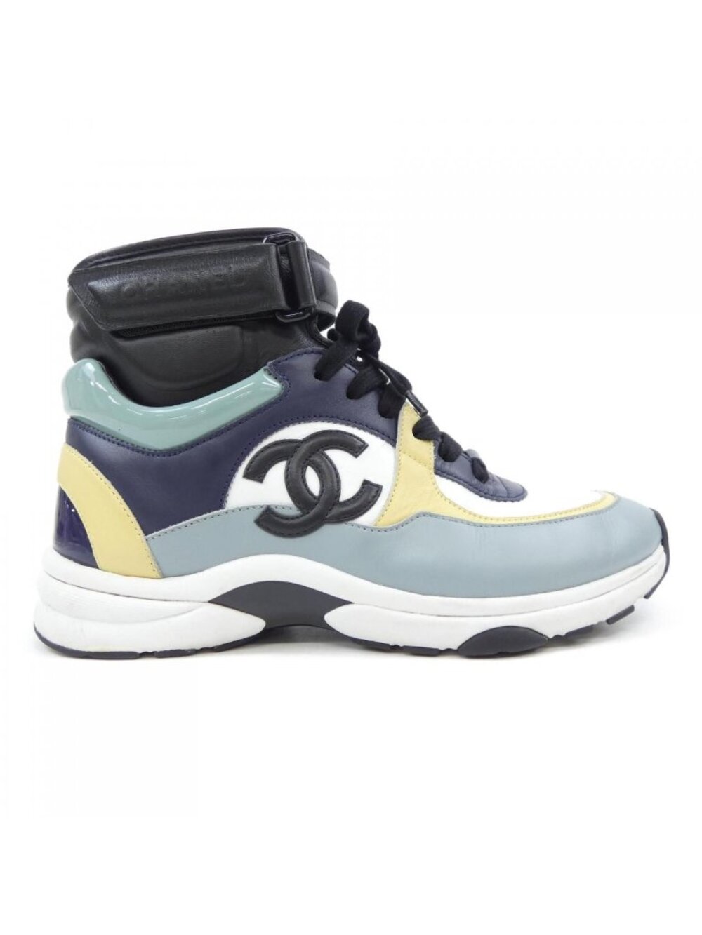 Chanel Sneakers Navy - Picture 1 of 6